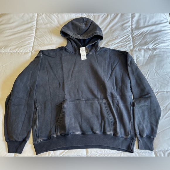NWTs Men’s Size Large Hollister Boxy Fit Hoodie - Picture 1 of 4